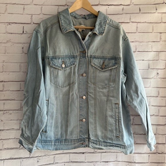 Universal Thread Jackets & Blazers - Light Blue Denim Jacket